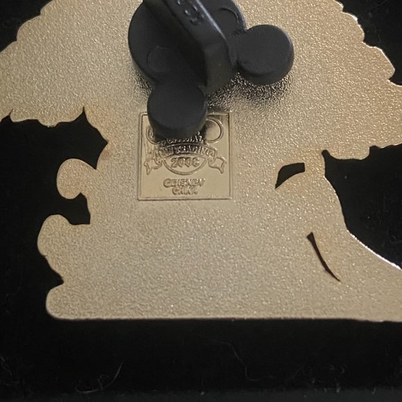 2008 Pluto Animal Kingdom Tree of Life Parks Pin - Picture 3 of 4